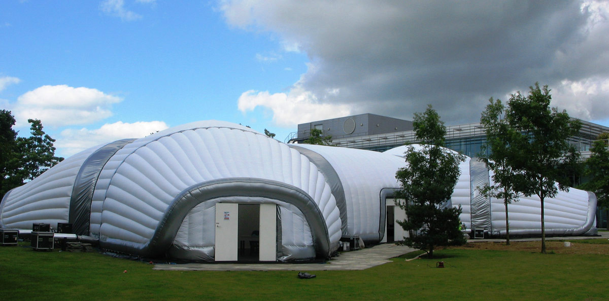 威海户外充气大型帐篷 举办活动商业展览  防风防雨帐篷定制